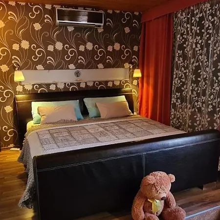 Belloapartamento Ház Balatonkenese, 800m, Jakuzzi Apartman