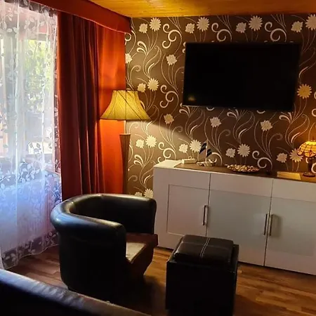 Belloapartamento Haz Balatonkenese, 800m, Jakuzzi Appartement
