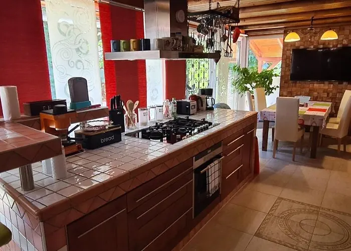 דירה Belloapartamento Haz Balatonkenese, 800m, Jakuzzi *