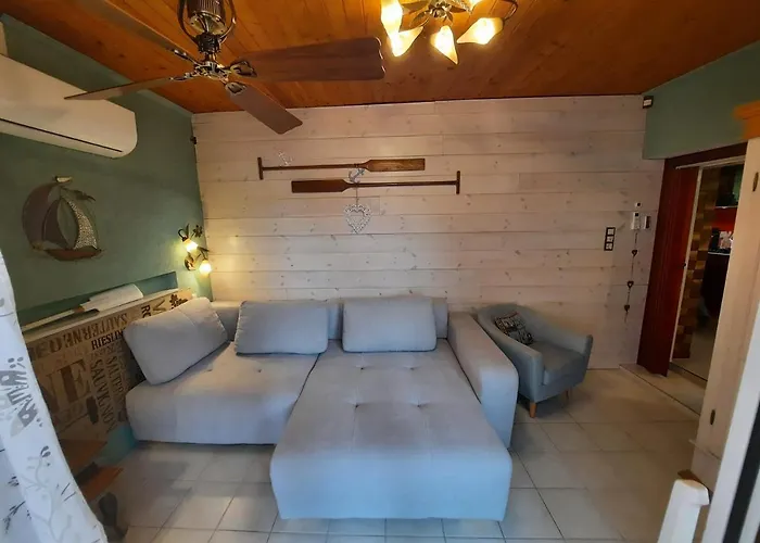 Belloapartamento Haz Balatonkenese, 800m, Jakuzzi